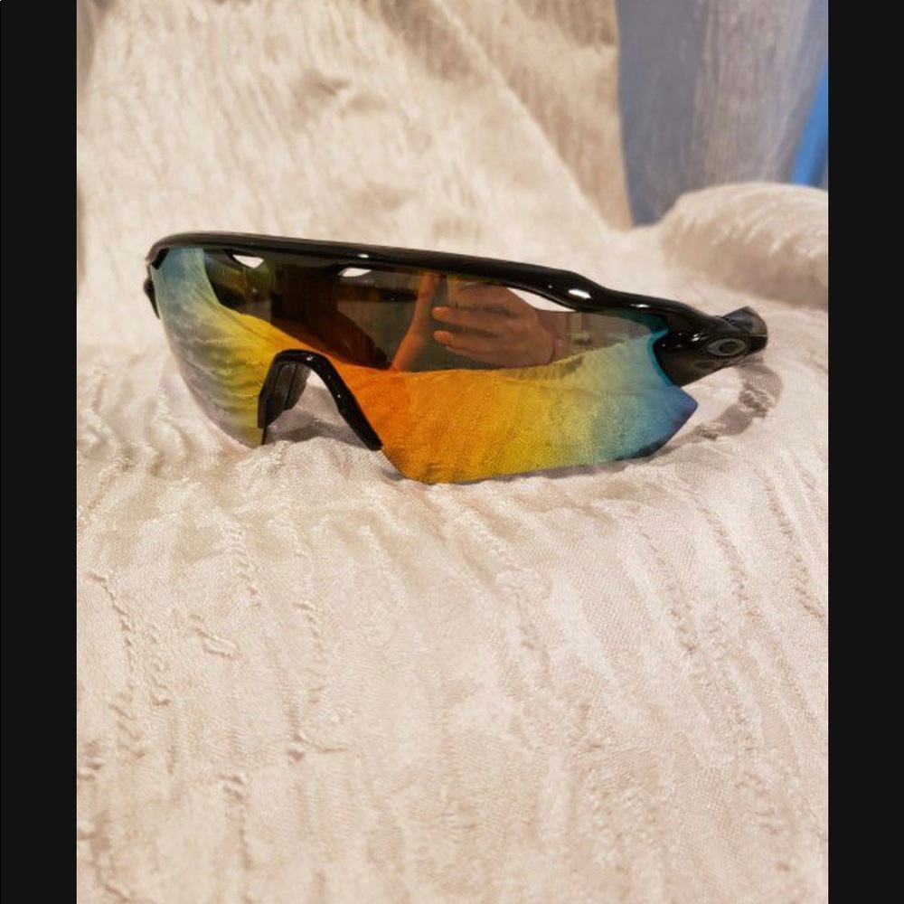 Oakley Radar